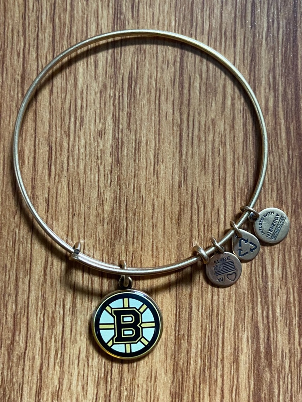 Alex + Ani - Boston Bruins B Spoked Hockey Team Logo Bangel Bracelet 💛🏒